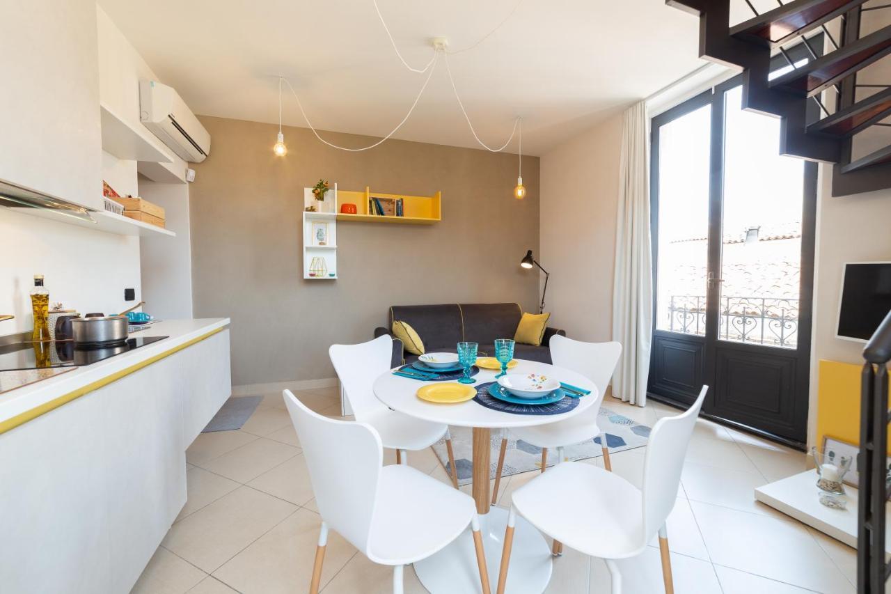 Suite Cavour - Suntripsicily Riposto Bagian luar foto